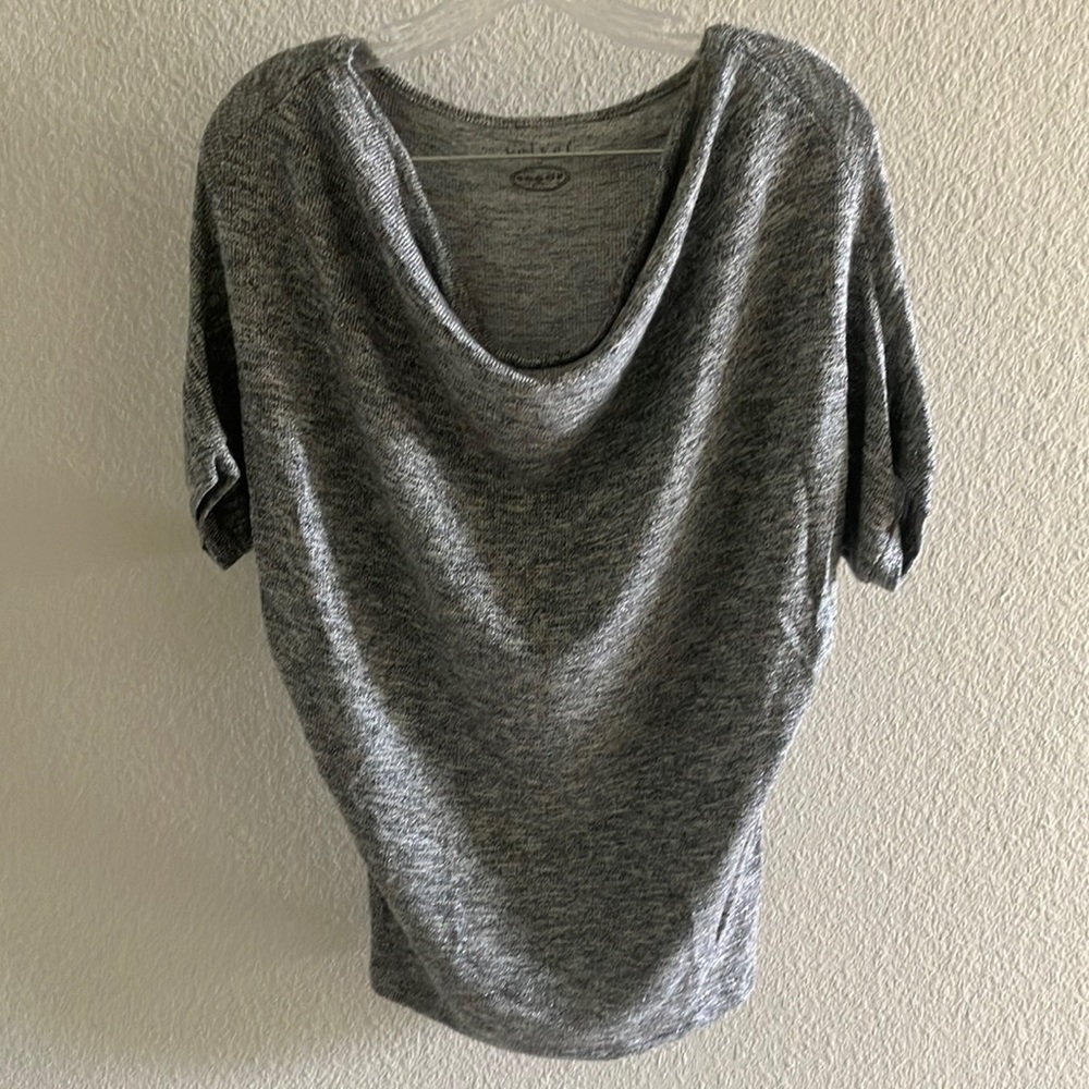 Velvet By Graham & Spencer Scoop Dolman Short Sleeve‎ Metallic Silver Sz 10- EUC